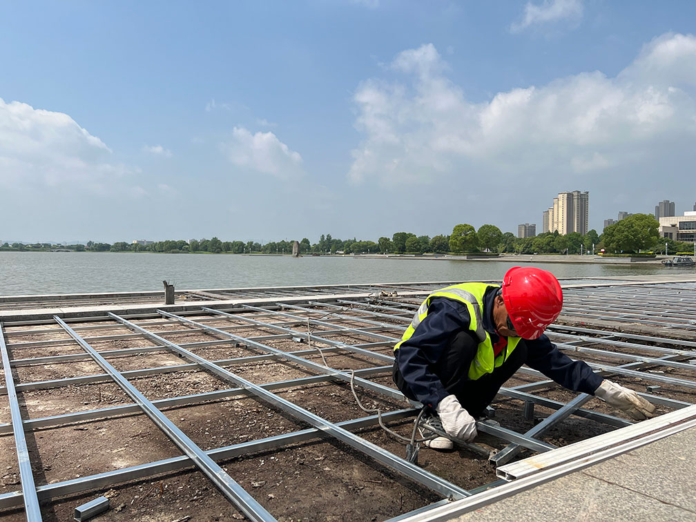 Pourquoi faut-il poser la quille avant de poser le plancher ?